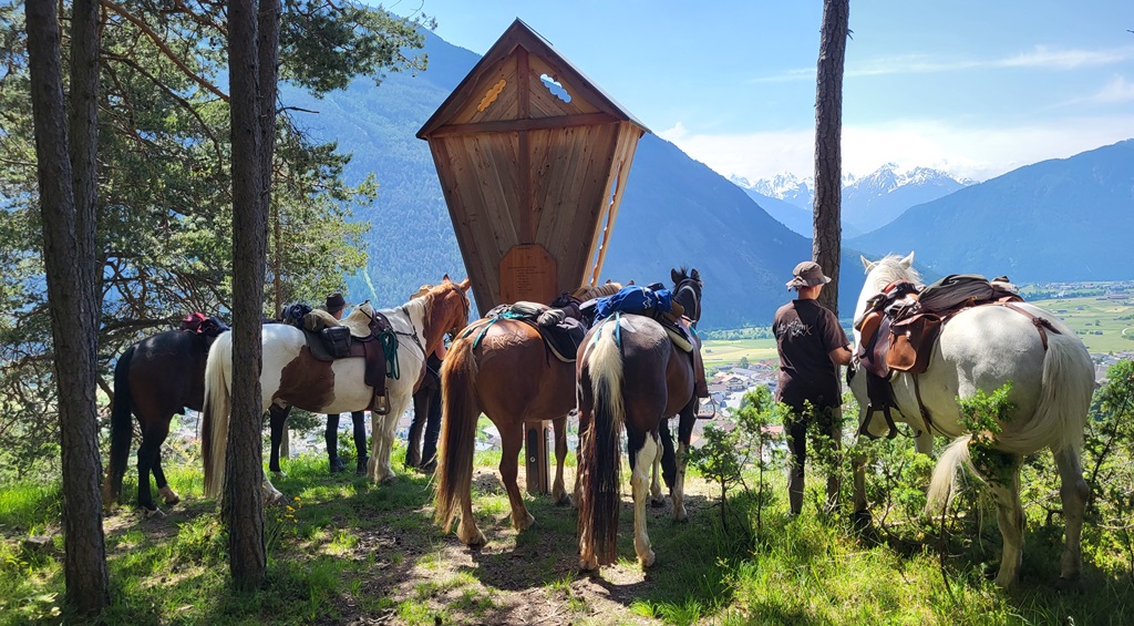 Bergtraining mit Blick ins Tal